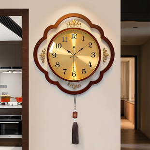 新中式实木挂钟客厅家用2026新款轻奢高级感复古中古风时钟表挂墙