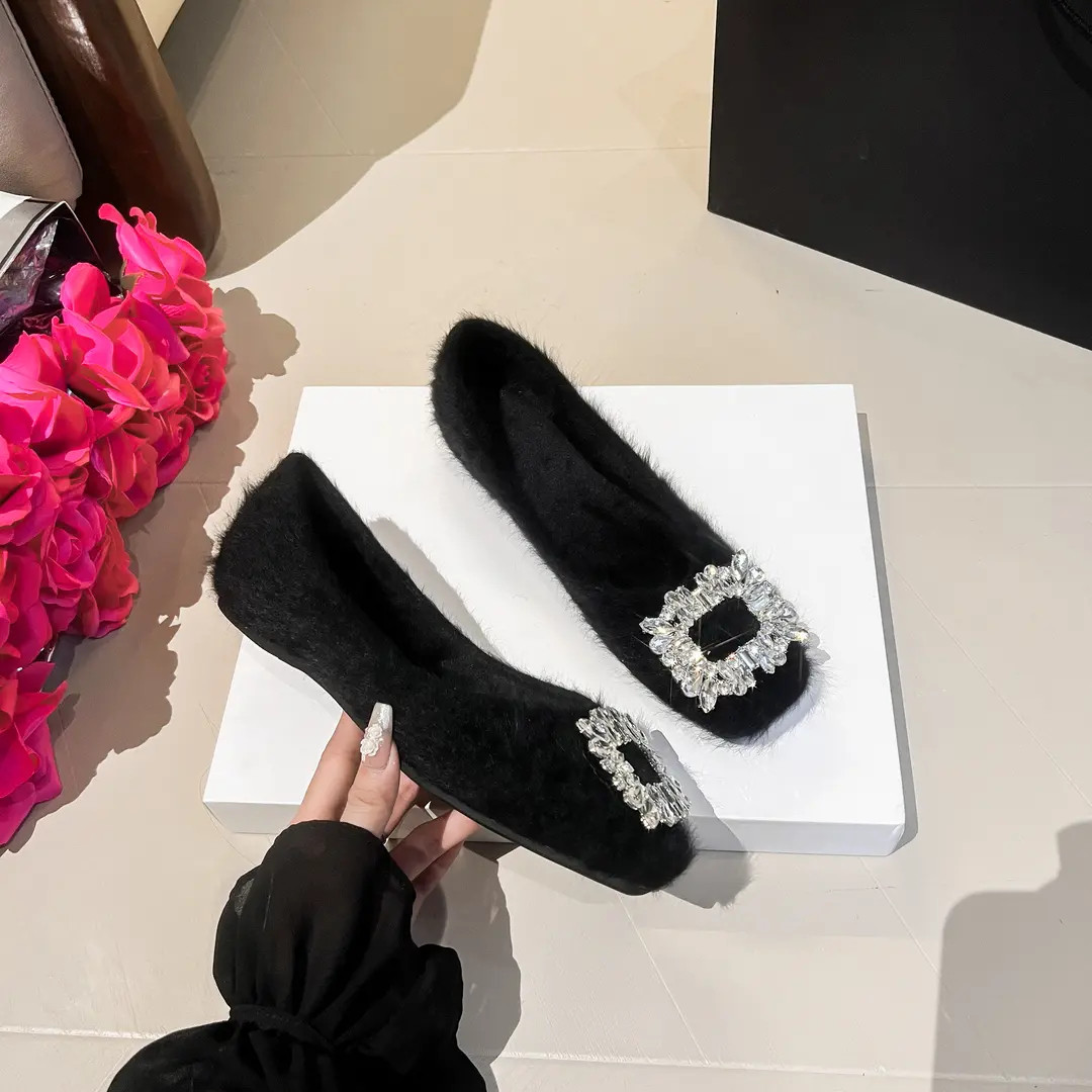 气质加绒平底单鞋浅口2026保暖新款方扣名媛时尚水钻年秋冬棉鞋女