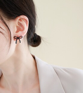 轻奢冷艳唯美黑色蝴蝶结耳钉耳环网红少女气质满钻日韩耳饰冷淡风