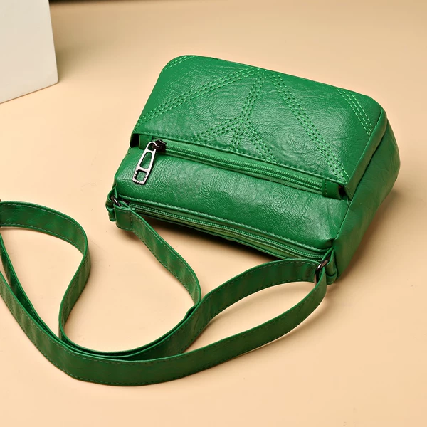 Товары от 肩上时光箱包厂