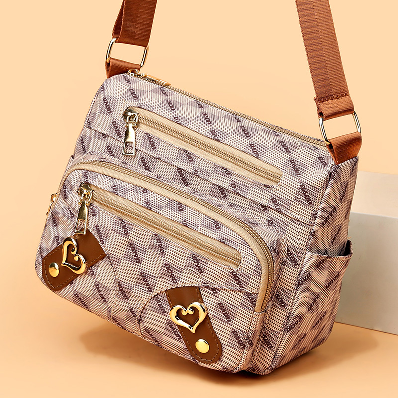 多层包包女包新款女士单肩包