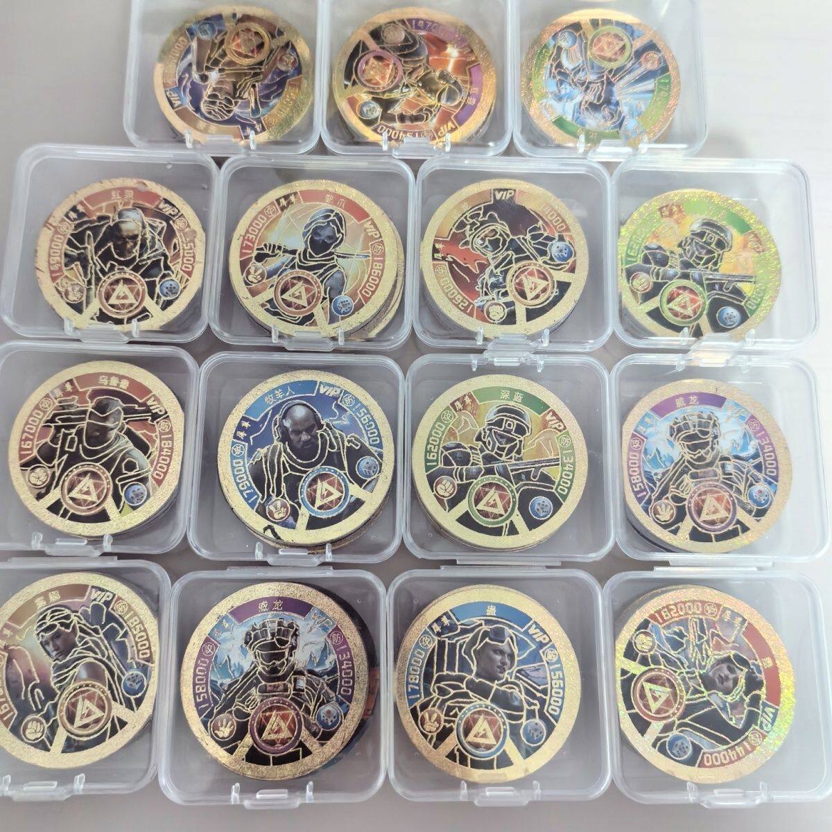 三角洲行动冷烫圆卡玩具卡牌游戏卡学校周边动漫热卖款摔卡小卖部