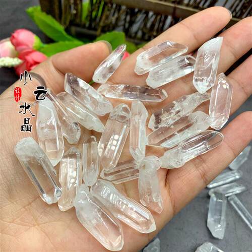 A hundred grams of polish short, natural white crystal pilla