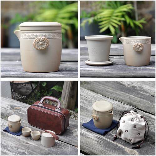 Traveling tea sets with a pot of two teapots and a small por