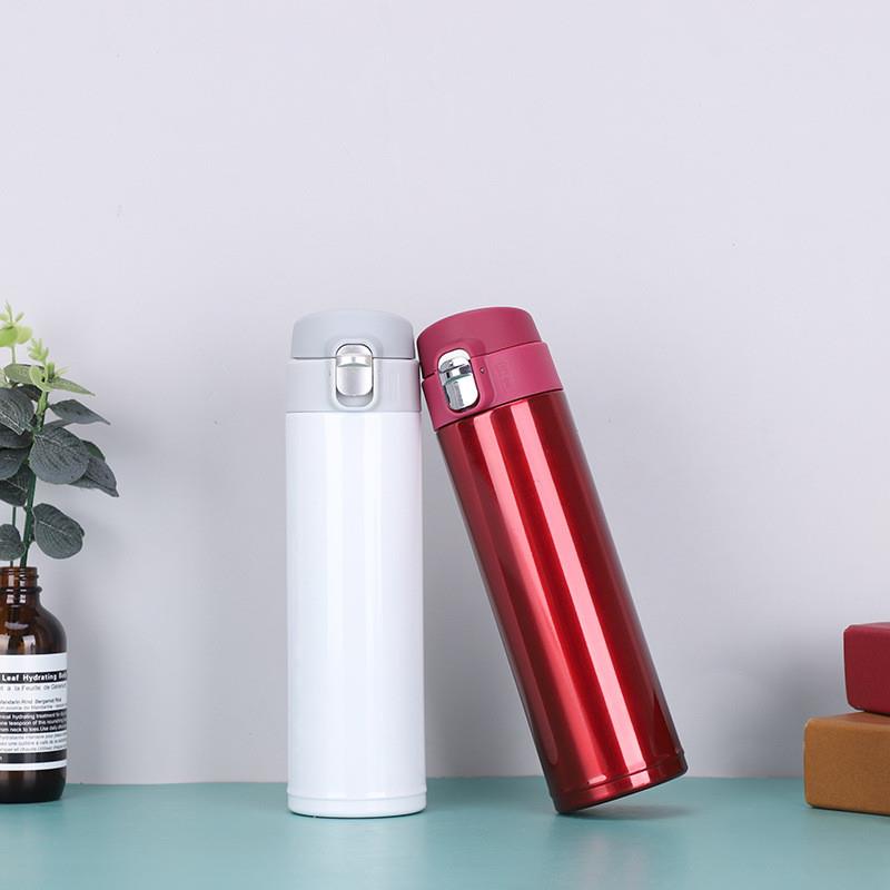 The 304 stainless steel bullet jumps in a car carrying a cre