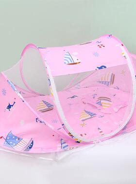 Three sets of baby mosquito-proof sailboats can fold free of