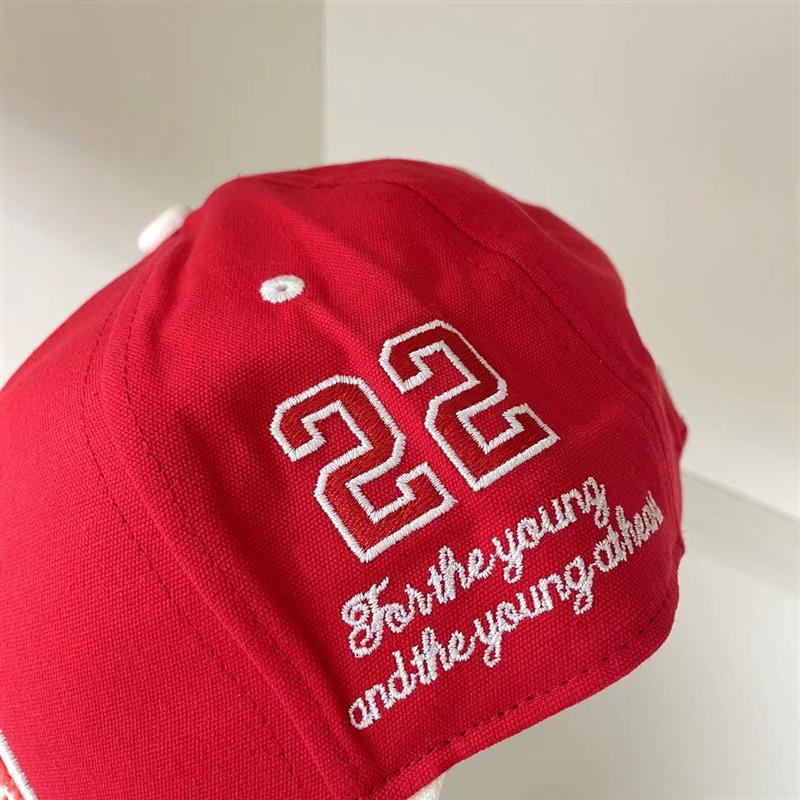 U.S. tidal amri punctures for both men and women outside bas