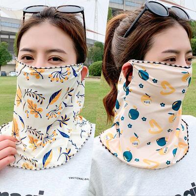 A summer sunscreened woman with a full neck and ear covering