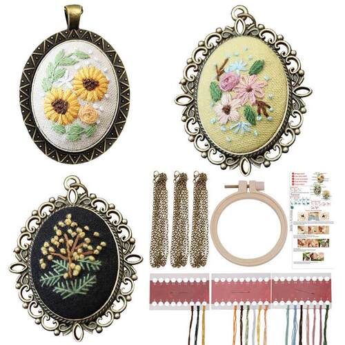 Artificial embroidery of Diys material package and the wome