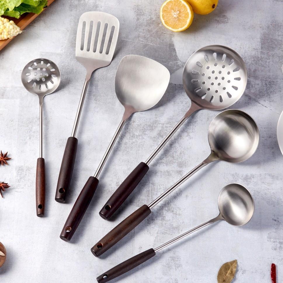 Slotted spoon, perforated spoon, hot pot small ladle, slotte