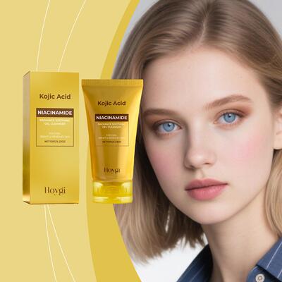 HOYGI Kojic Acid and Niacinamide Cleansing Milk Nourishing a