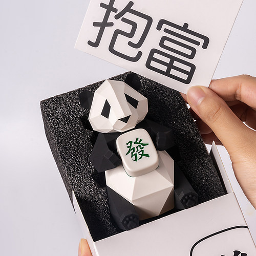 zoby青红皂白满杯欧气设计师玩具