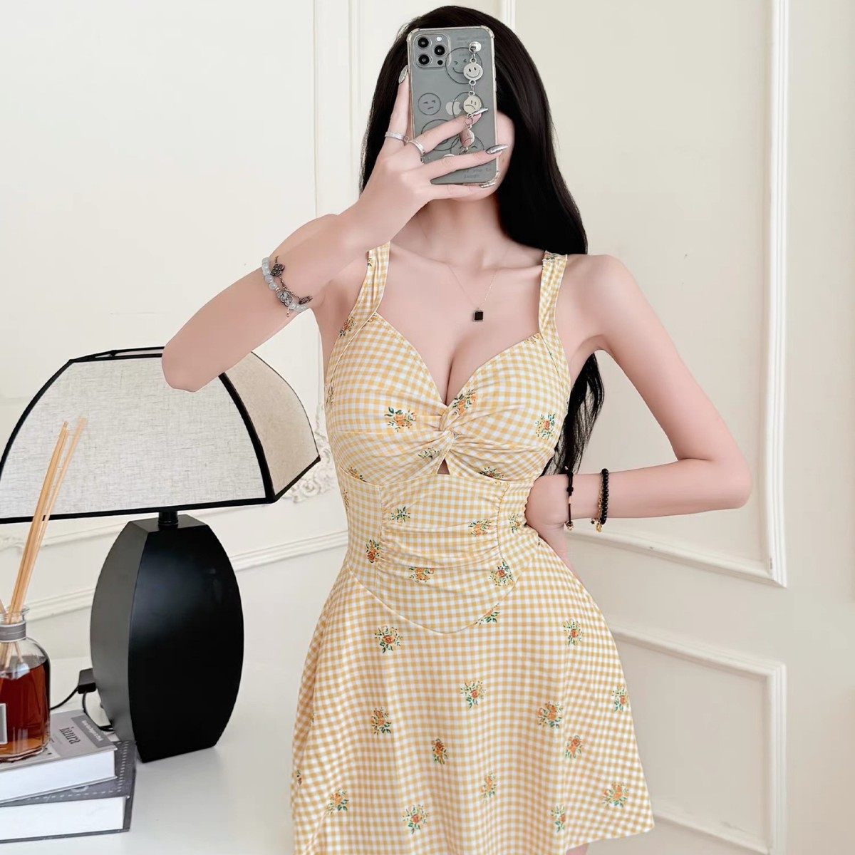 甜美碎花露背显瘦裙式连体泳衣女