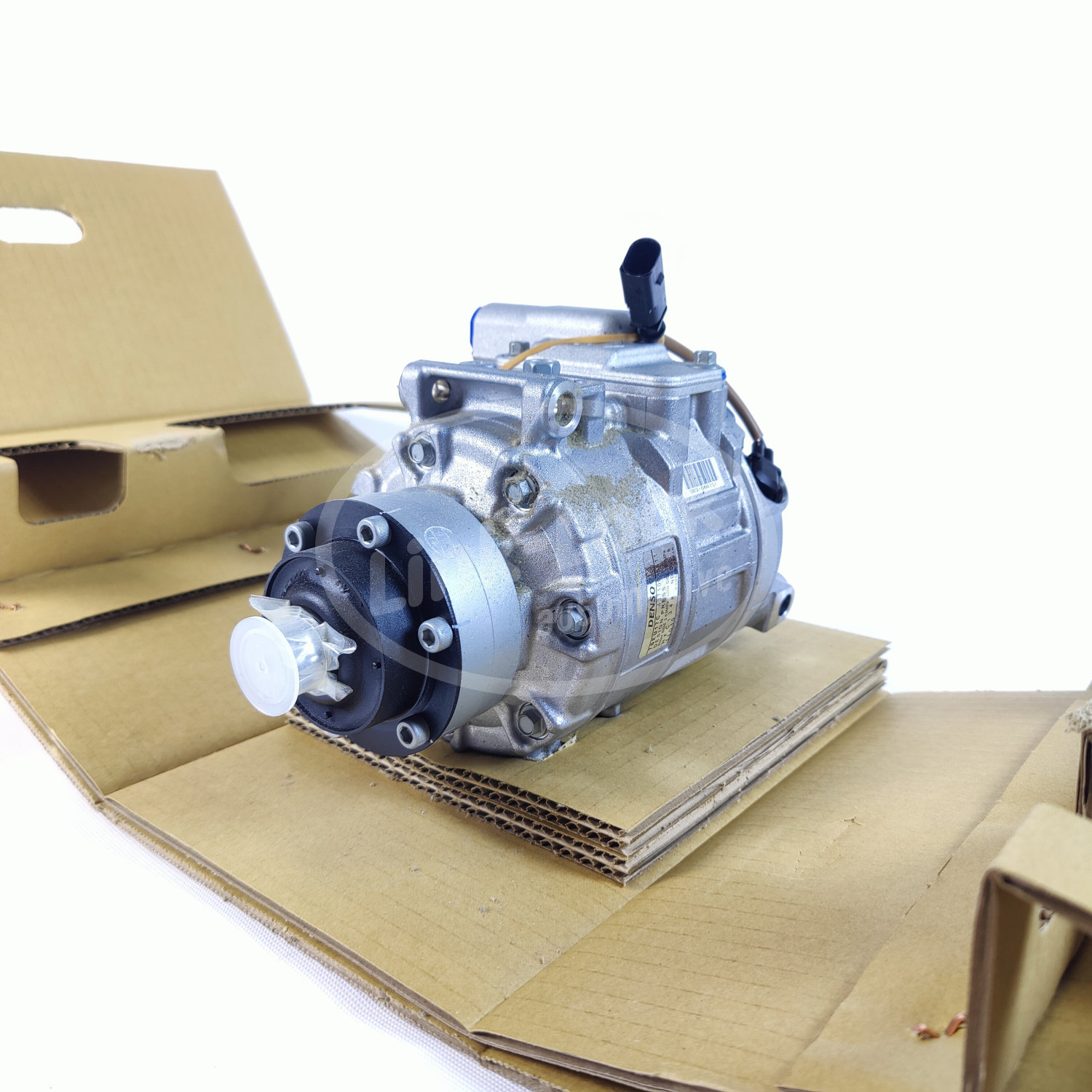 denso电装 空调压缩机4f0260805ah适用于奥迪a4 a5a6a8 大众途锐