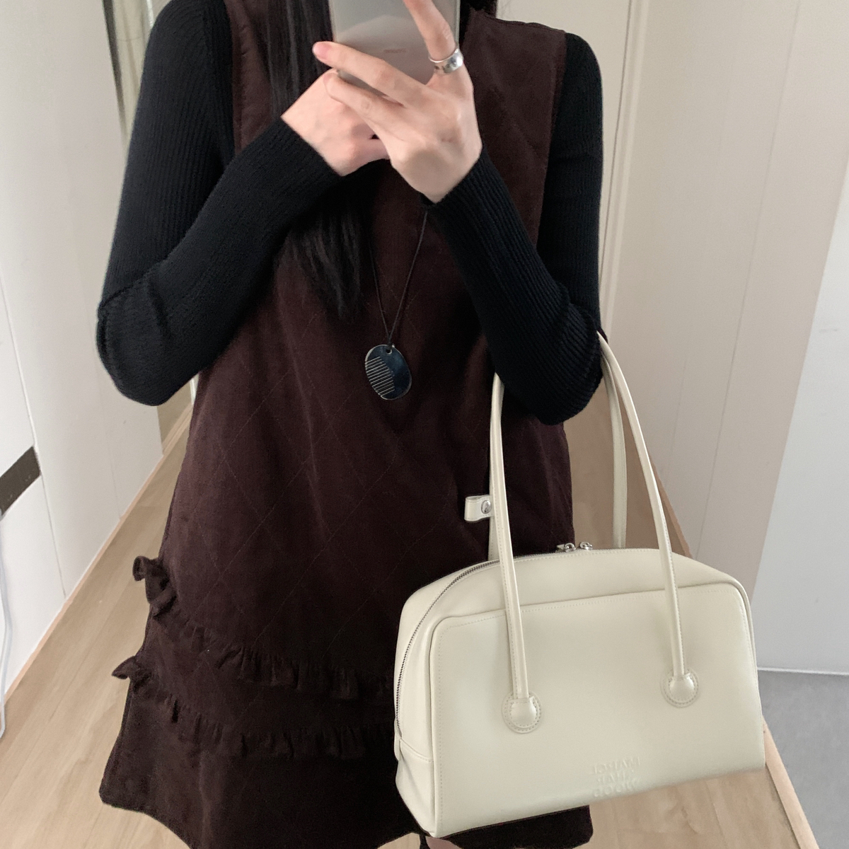 eternal.西子-冬季首爆圆领无袖夹棉加厚下摆花边背心连衣裙51710