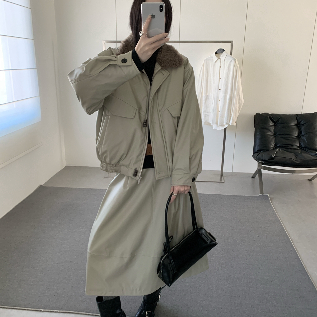 eternal.西子-白鸭绒内胆蛋白皮质感大版外套保暖羽绒服外套51681