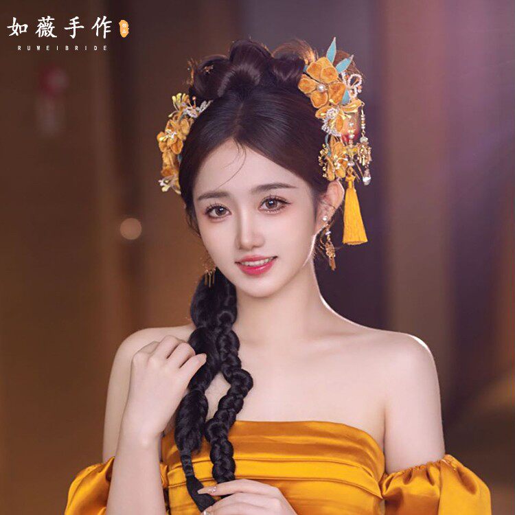 新中式手工金色丝绒花中式新娘头饰减龄秀禾服头饰梳子发簪配饰品