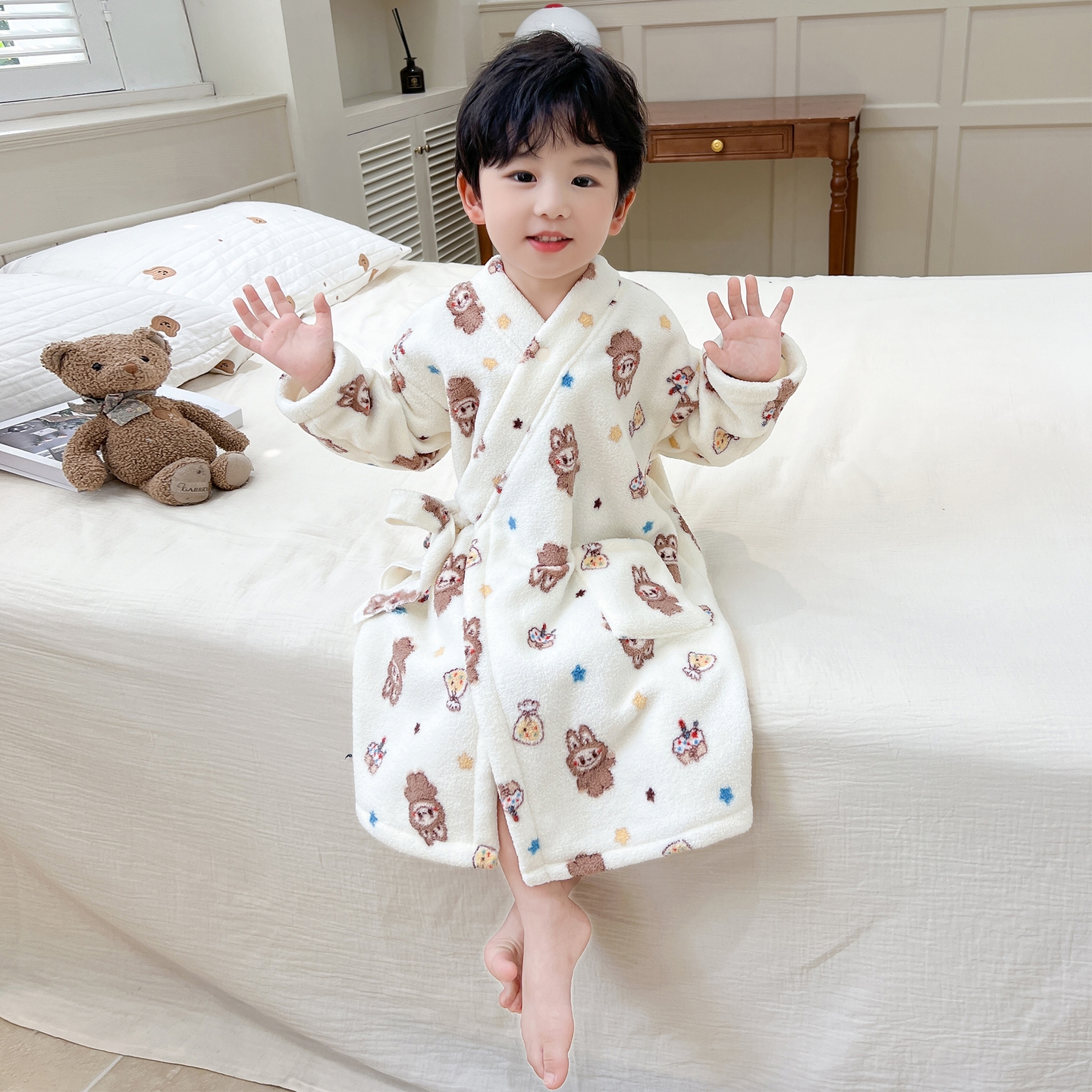 儿童睡袍男童秋冬款珊瑚绒长袖宝宝卡通可爱家居服套装2025新款
