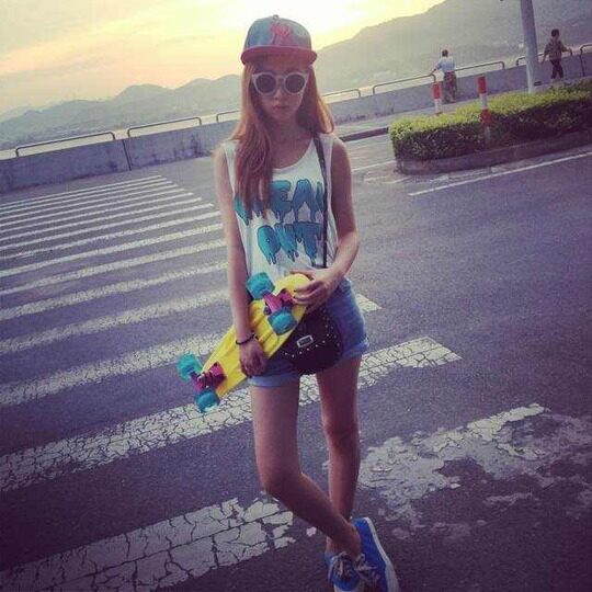 Skateboard pour homme femme enfant - Ref 2596221 Image 4