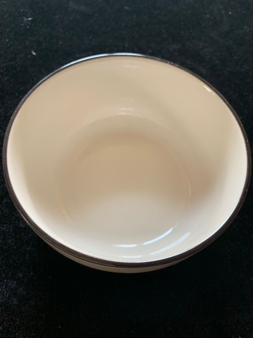 黑边小饭碗墨池直径11高5.5厘米餐具茶具刀叉助手文房四宝颜料碟