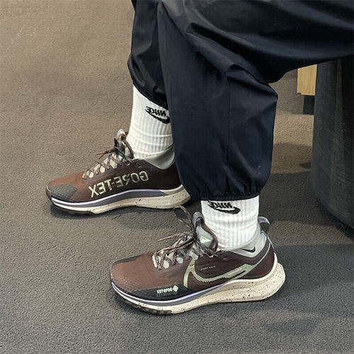 耐克男子减震运动休闲跑步鞋