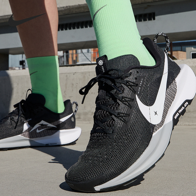 Nike/耐克正品Pegasus Trail 5女士越野系带跑步鞋DV3865-001