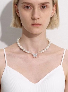 2026时髦欧美风仿珍珠蝴蝶吊坠项链高颜值气质锁骨链精致小巧挂坠