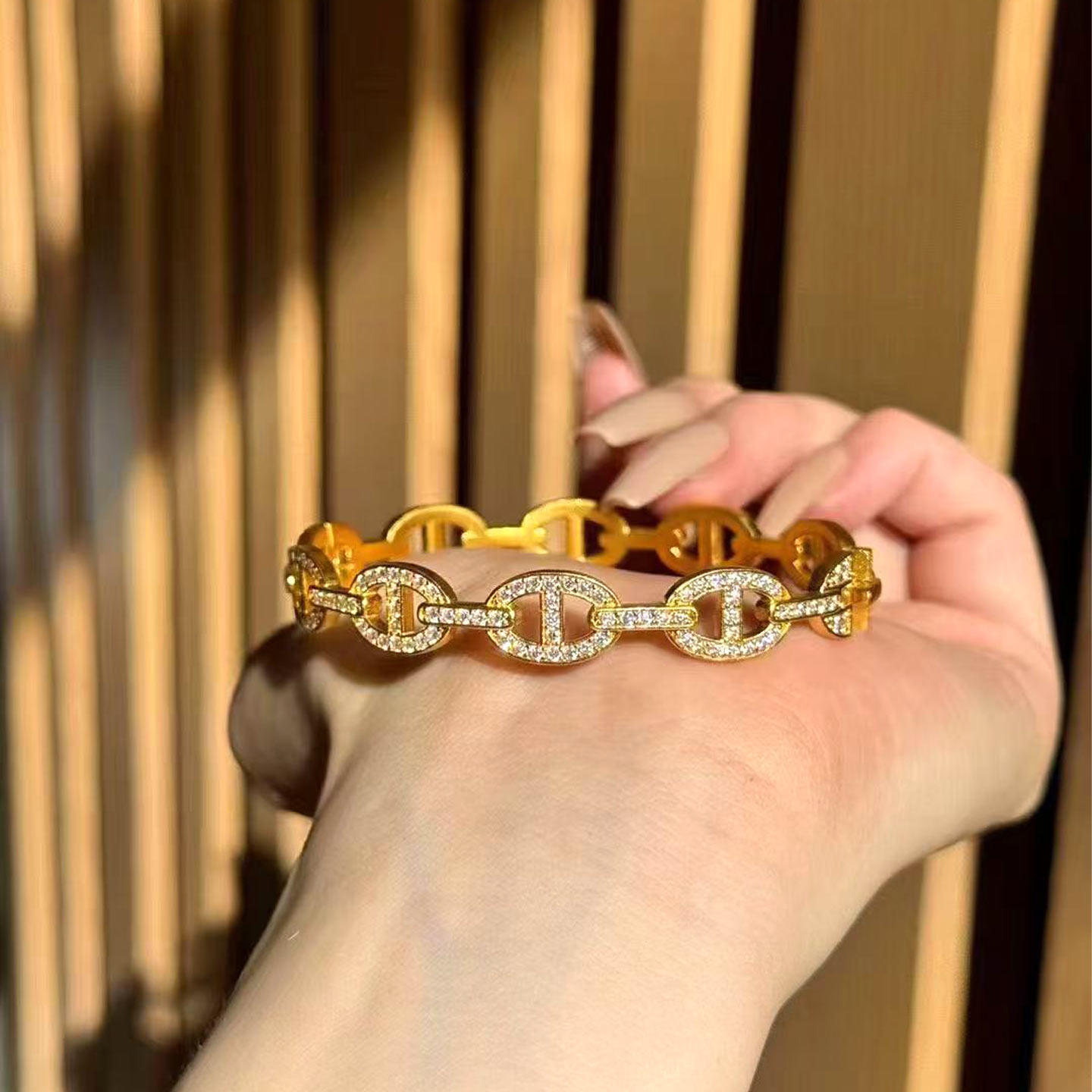 足金999满钻猪鼻黄金手镯卡扣开口设计轻奢高级感送人礼物