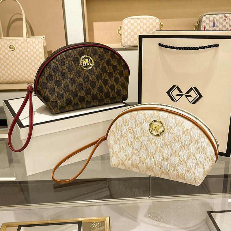 MK手拿包包2021新款时尚小众零钱小巧轻便软皮迷你手拎包小包女夏