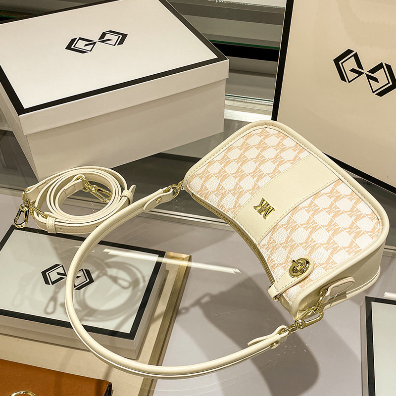 MK腋下包包2021新款潮时尚秋冬小众百搭手提单肩斜挎高级感枕头包