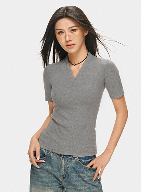 欧货深V领短袖T恤女春夏季2026高级感百搭修身显瘦内搭打底衫上衣