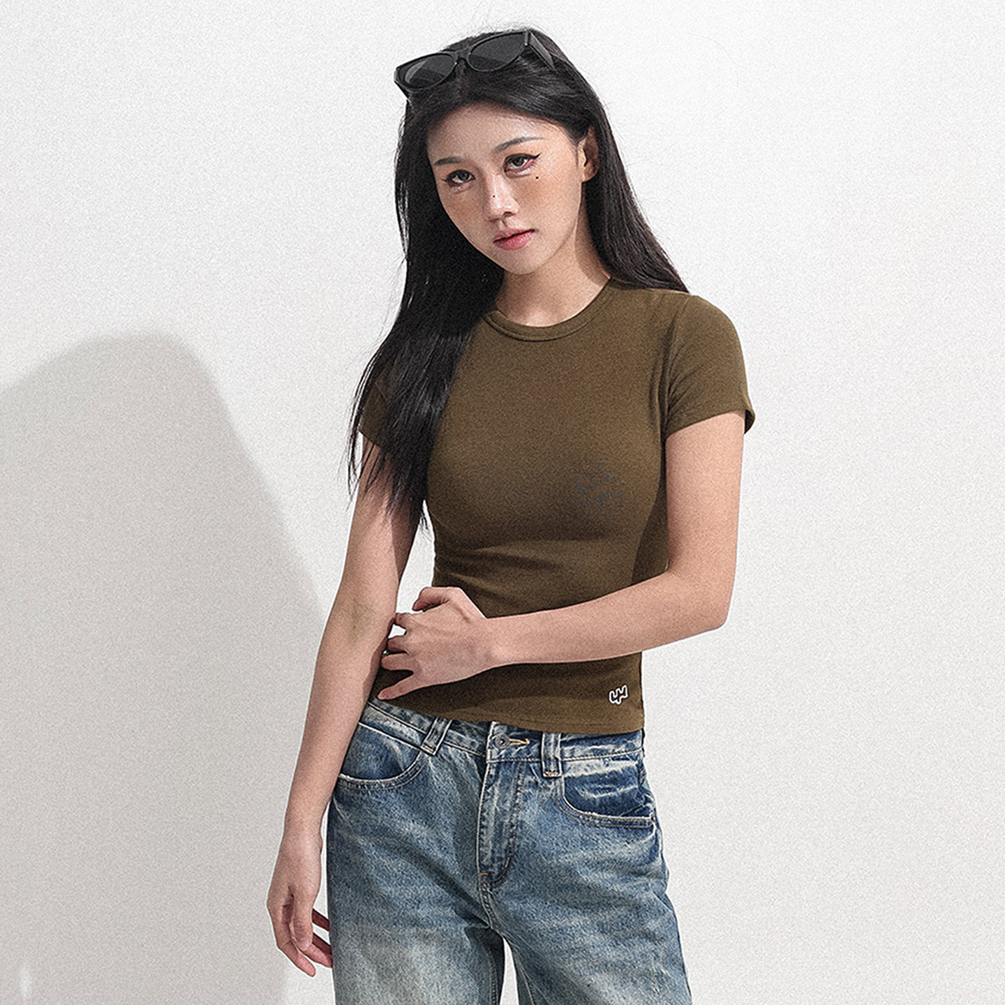 亲肤辣妹百搭显瘦正肩短袖t恤女图片