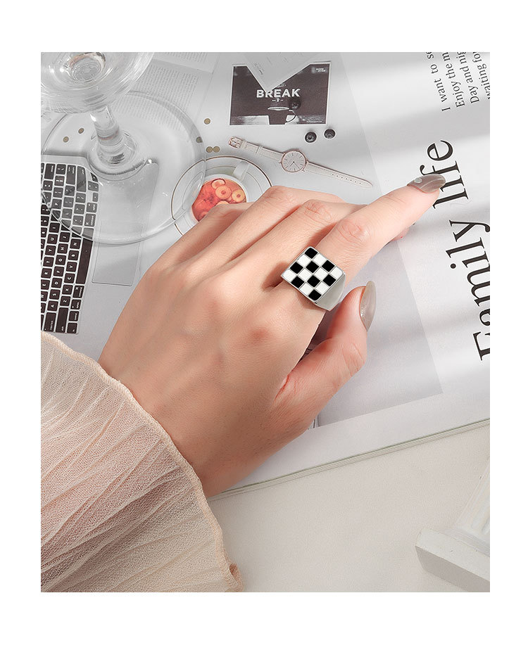 checkerboard ring female korean style simple design sense