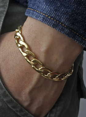 Trendy European Basic Gold Color Figaro Chain Bracelet for