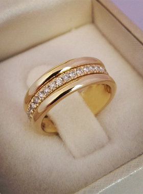 2023 NEW Fashion Wedding Ring For Women Micro Paved Cubiz
