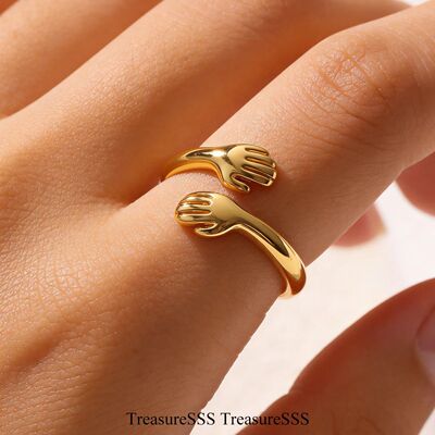 Gothic Hug Hands 18K Gold-plated Anti Fading Rings for