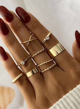 IPARAM Vintage Metal Gold Wide Knuckle Ring Set For Women