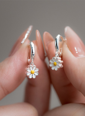 款式新颖耳环品牌见详情