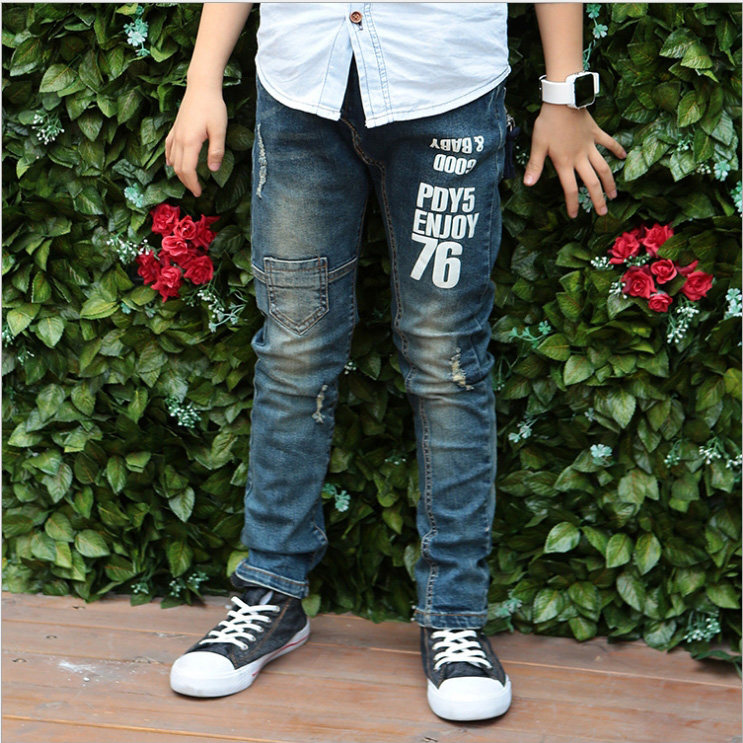 男童牛仔裤春夏秋冬服装小脚裤男生2026新款中大童休闲儿童长裤子