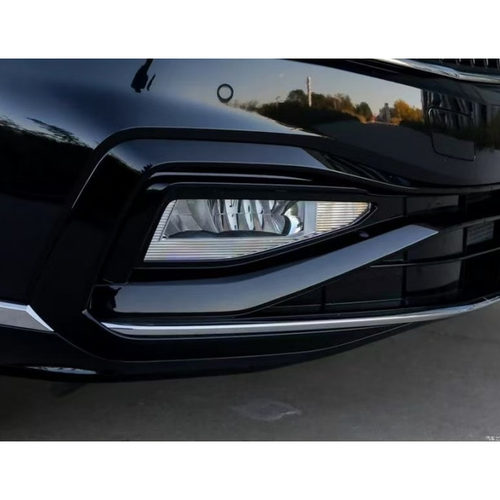 25款迈腾B8低配升级高配雾灯套件改装加装前雾灯