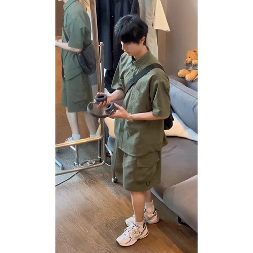 军绿色短袖短裤男生套装夏季薄款速干运动两件套痞帅高级感一整套