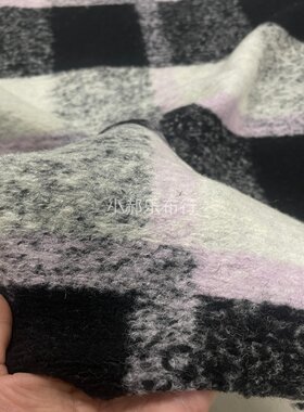 黑白灰粉色条纹弹力针织羊毛呢布料西服套装半身裙打底衫服装面料