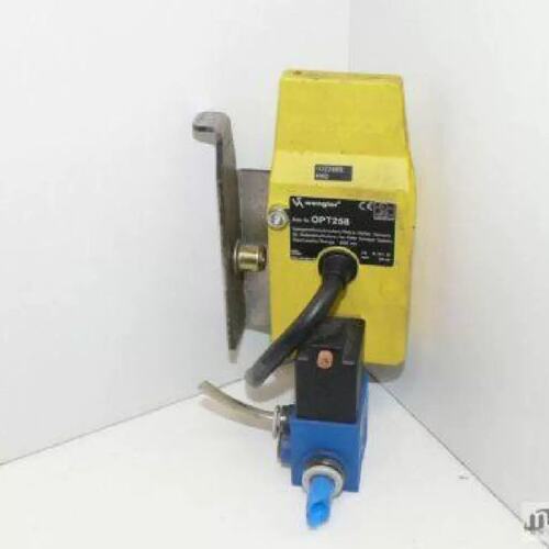 议价OPT258 Wenglor OPT258 Mirror Reflex Barrier Sensor Ran