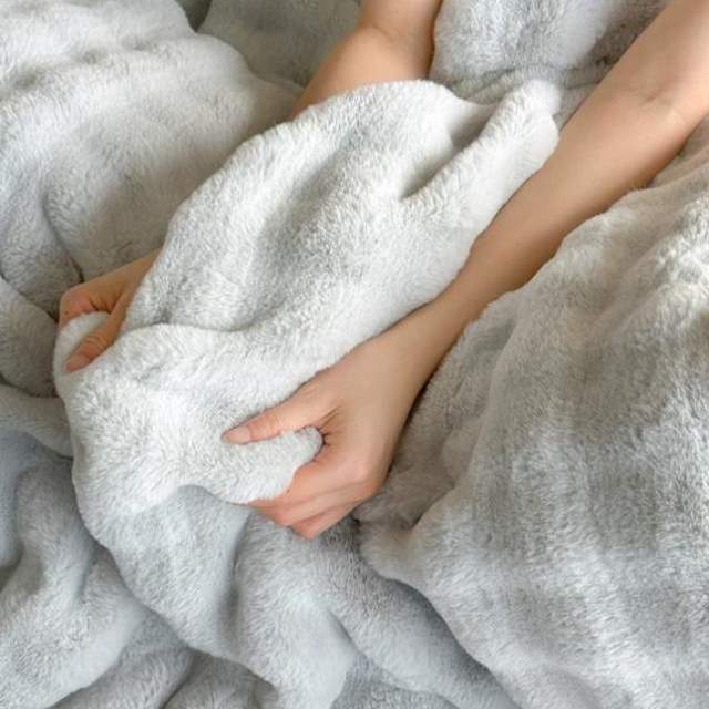 被套兔绒加厚牛奶冬季四件套风床单毛绒奶油法兰绒双面绒