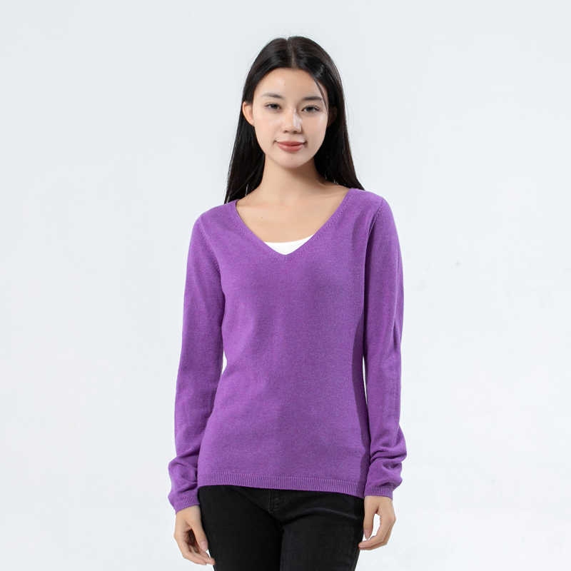 休闲山羊绒毛衣V领套头