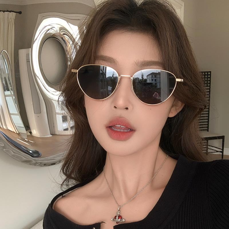 2025新款猫眼大框墨镜潮女款ins