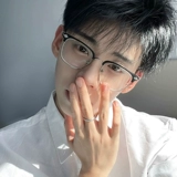 Половина очков для мужского модного и красивого цвета с большим цветом -рама -изменчивые цветовые очки Рамки женские близоручки доступны большие лица и глаза