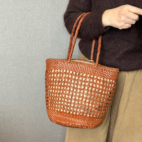 Dragondiffusion法式镂空手提包