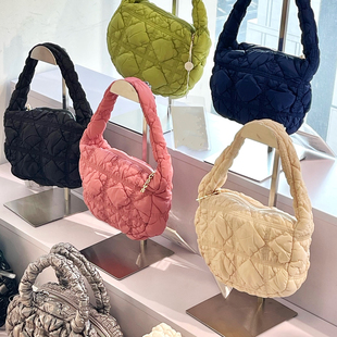 CARLYN SOFT MINI迷你小号韩国超火云朵包糖果色甜美单肩手提包女