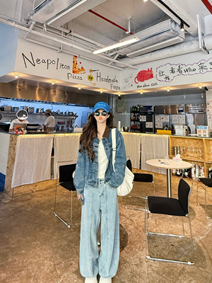 LISEYEN设计师 浅蓝色牛仔裤女秋季2025新款宽松休闲百搭阔腿裤子